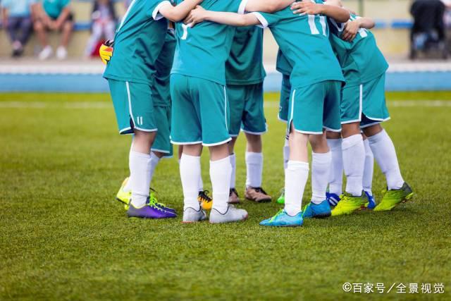 邮报：英超提议10年内给英冠甲乙增加18亿镑资金，但附带多个要求页面展示图